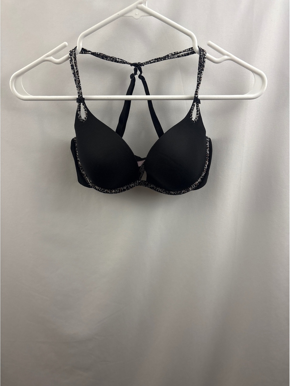 Victoria's Secret Black Push Up Bra 34C with Leopard Print Trim
